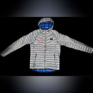 NWOT Nike Puffer Coat Jacket Grey & Blue USA - Medium